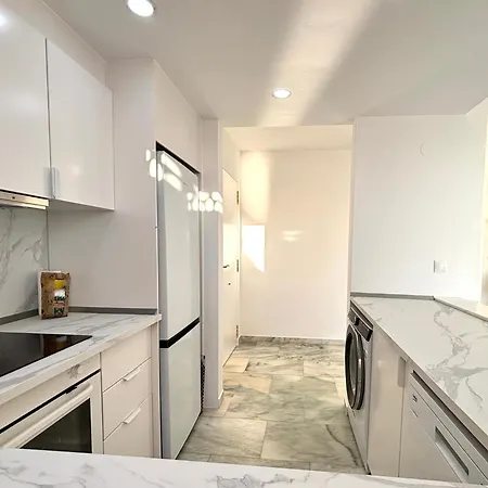 Diletta بيت للعطل إِستيبونا